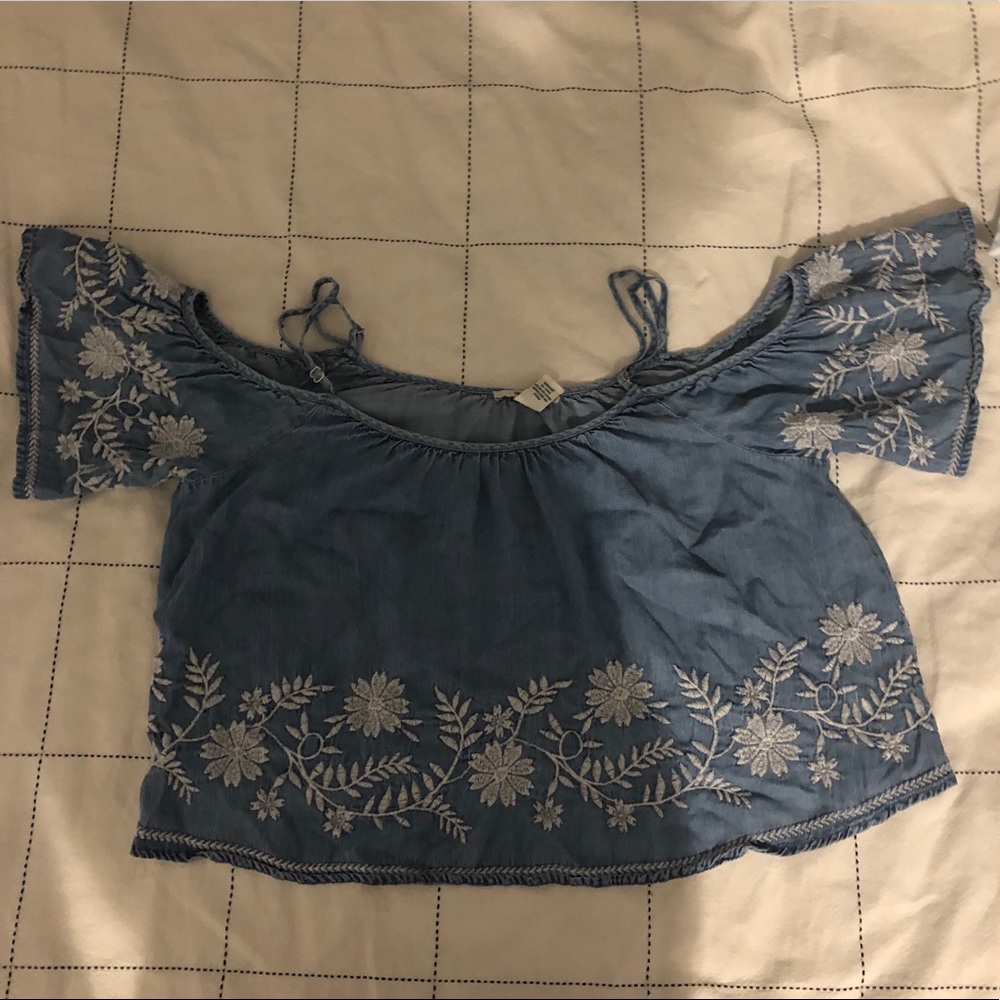 F21 daisy off the should blouse